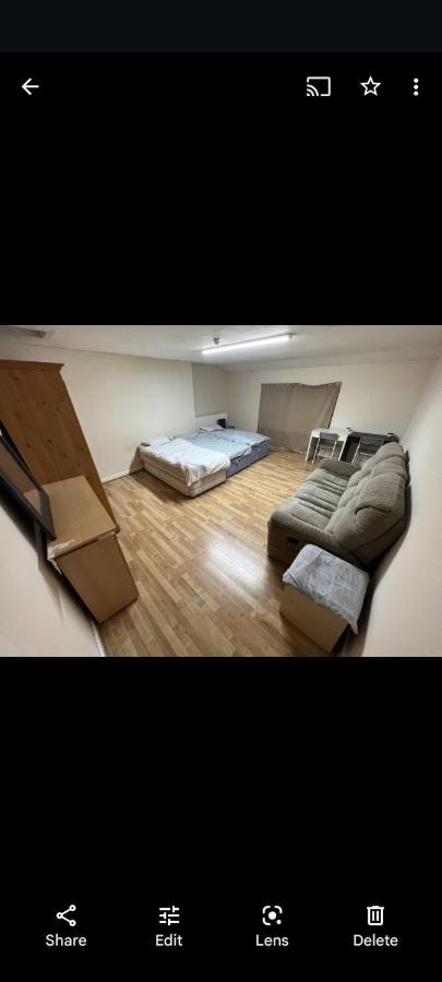 Oldham Town Centre Double Room 5 Exterior foto